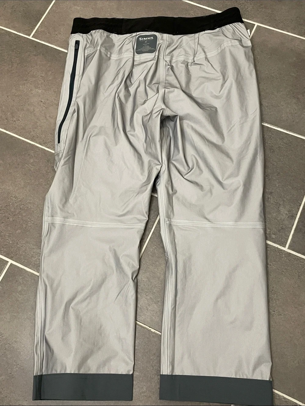 Simms Vapor Elite Rain Pants size XL Short